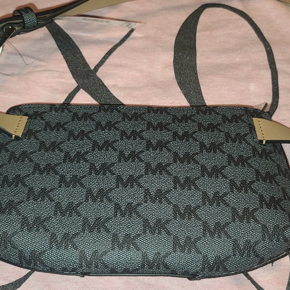 Michael Kors Belt Bag - Picture 8 of 16